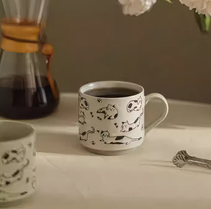 Hand-Drawn Vintage Kitten Design Coffee Cup